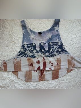 Windsor American Flag Eagle Print Crop Tank Top